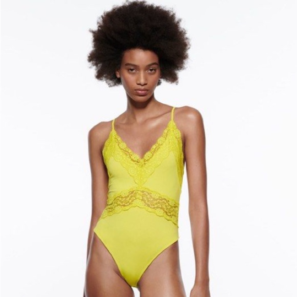 Zara Yellow Lace Bodysuit - Never Worn. Size Medium